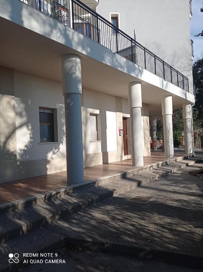 Casa Vacanze Cau De Mezo Apartment Marina Julia Ngoại thất bức ảnh
